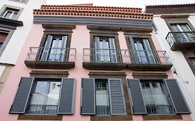 Apartamentos Funchal By Petit Hotels